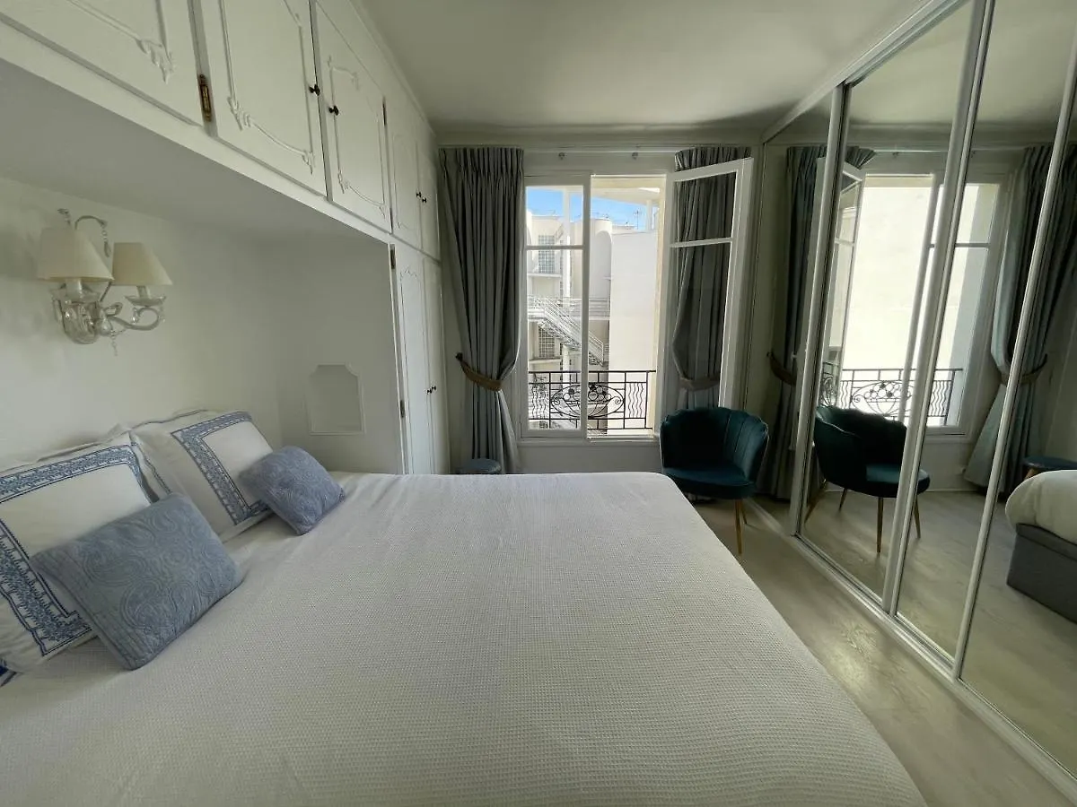 Appartement 2 Pieces Elegant Proche Porte De Versailles Paris